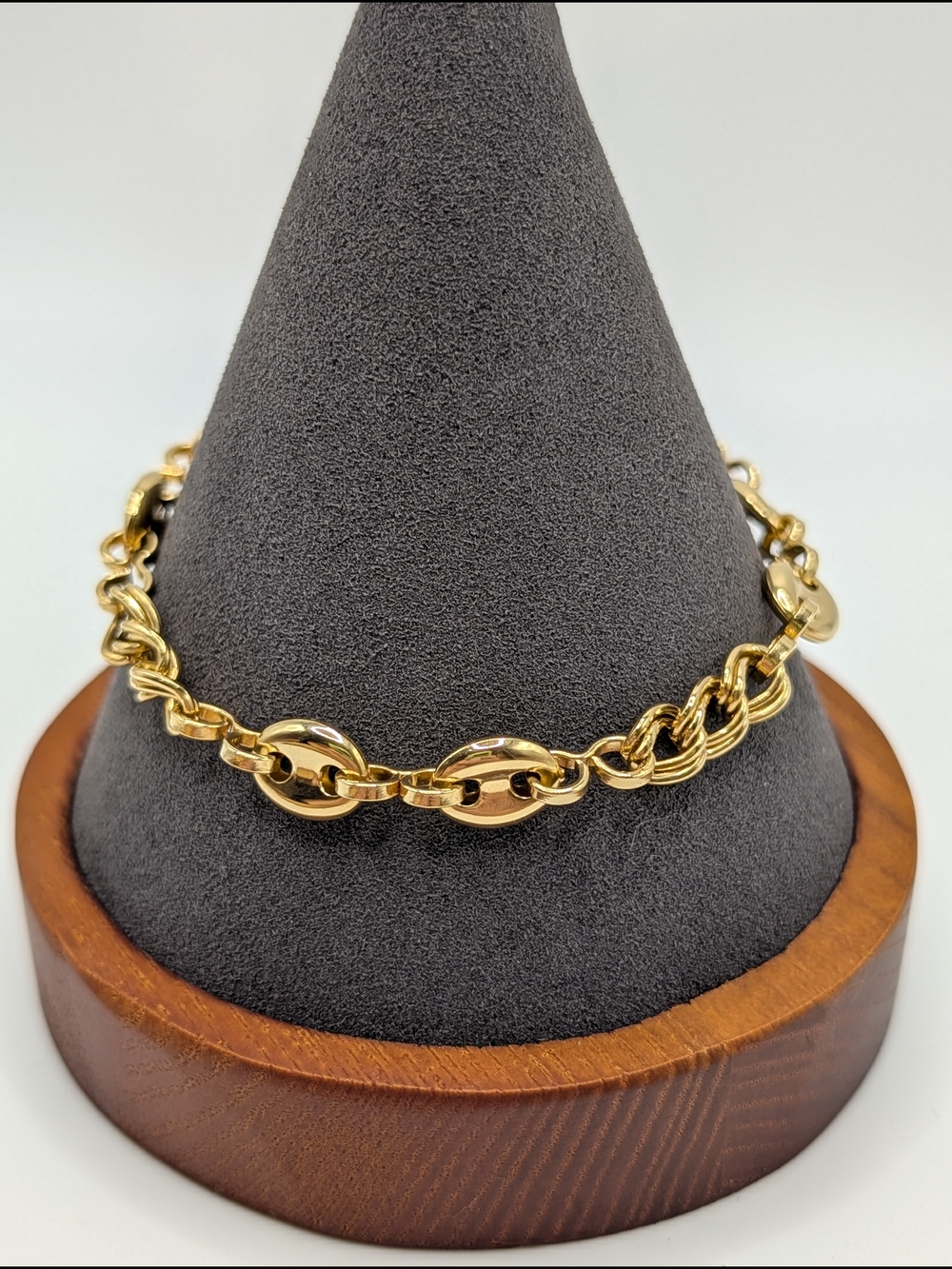 Gucci-style European Link 18k Gold Filled Bracelet - 7.5in - Picture 2 of 3